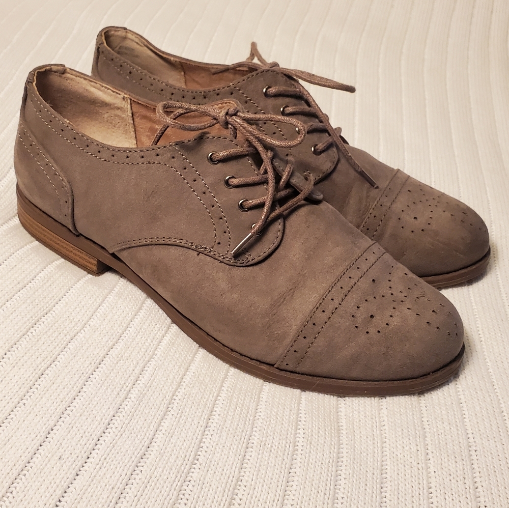 Women's White Mountain Grey Booties, 10M